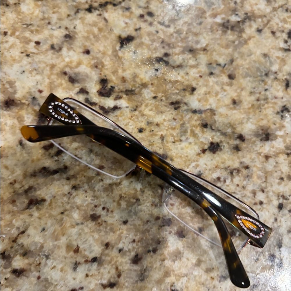 Vogue VO3891-B 811- Unisex Eyeglasses 51-17-135mm- BROWN- 100% Original Frames